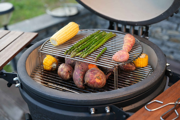 Cast Iron vs. Stainless Steel Grates: Pros & Cons for Your Grill